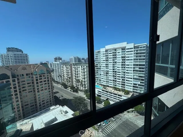 10490 Wilshire Boulevard 1602, Los Angeles, California 90024 home-pic-37